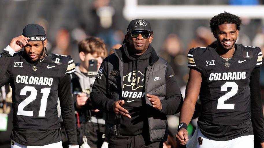 Los Cleveland Browns seleccionaron a dos quarterbacks en este draft